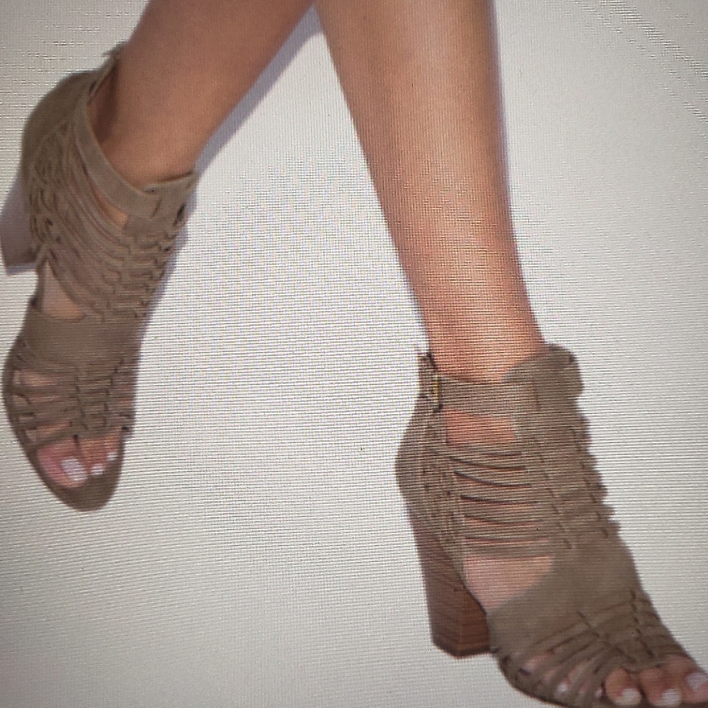 NEW Tan Caged Heeled Sandals